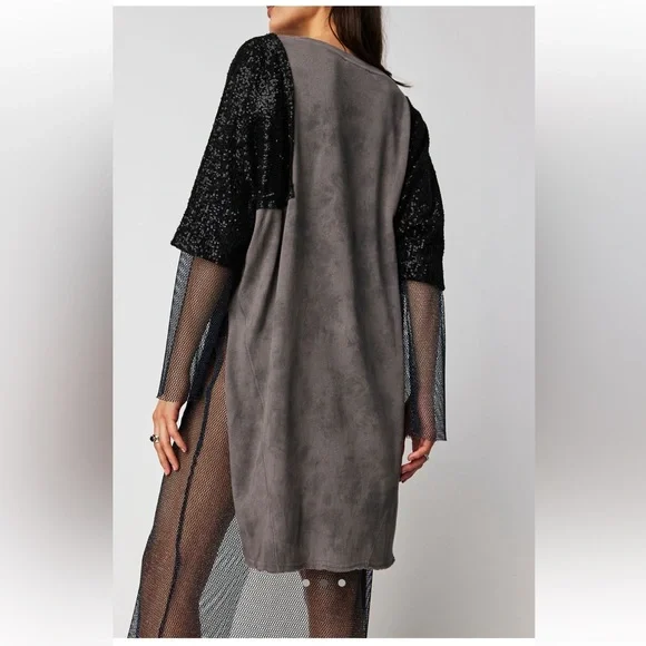 We The Free City Sparkle Tee - Picture 4 of 8